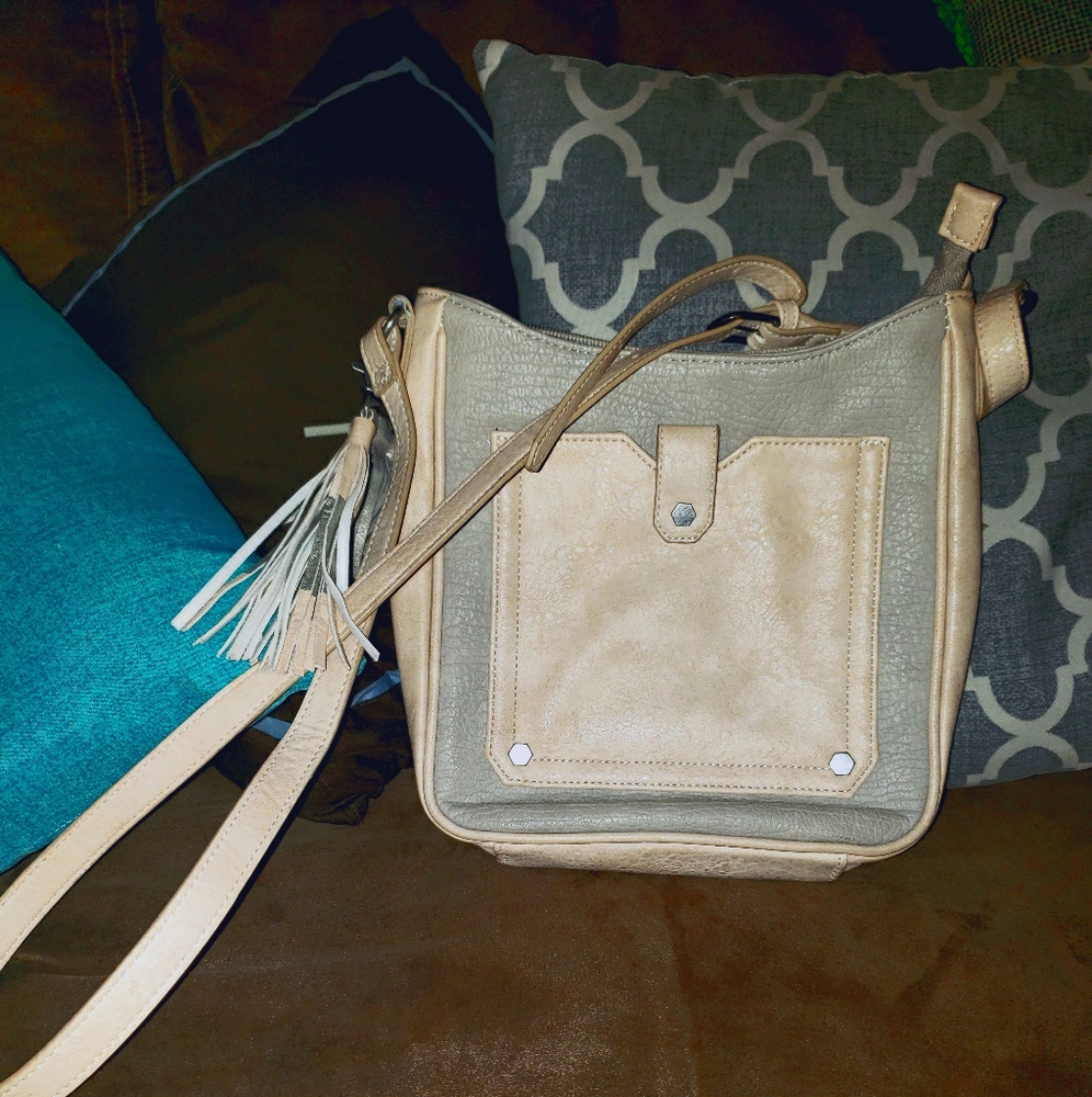 Maurices crossbody nwot